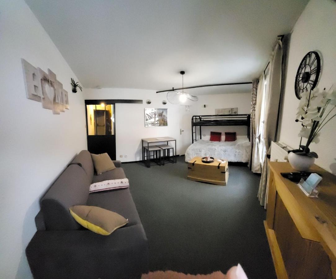 Le Boussolenc Apartment